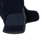 AMARA LOVAS KESZTYŰ