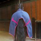 Párnázott galléros fleece takaró 800g