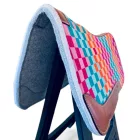 Cayuse Felt Pad Candy Candy Filc Western Nyeregalátét (79 cm, 2,5 cm vastag)